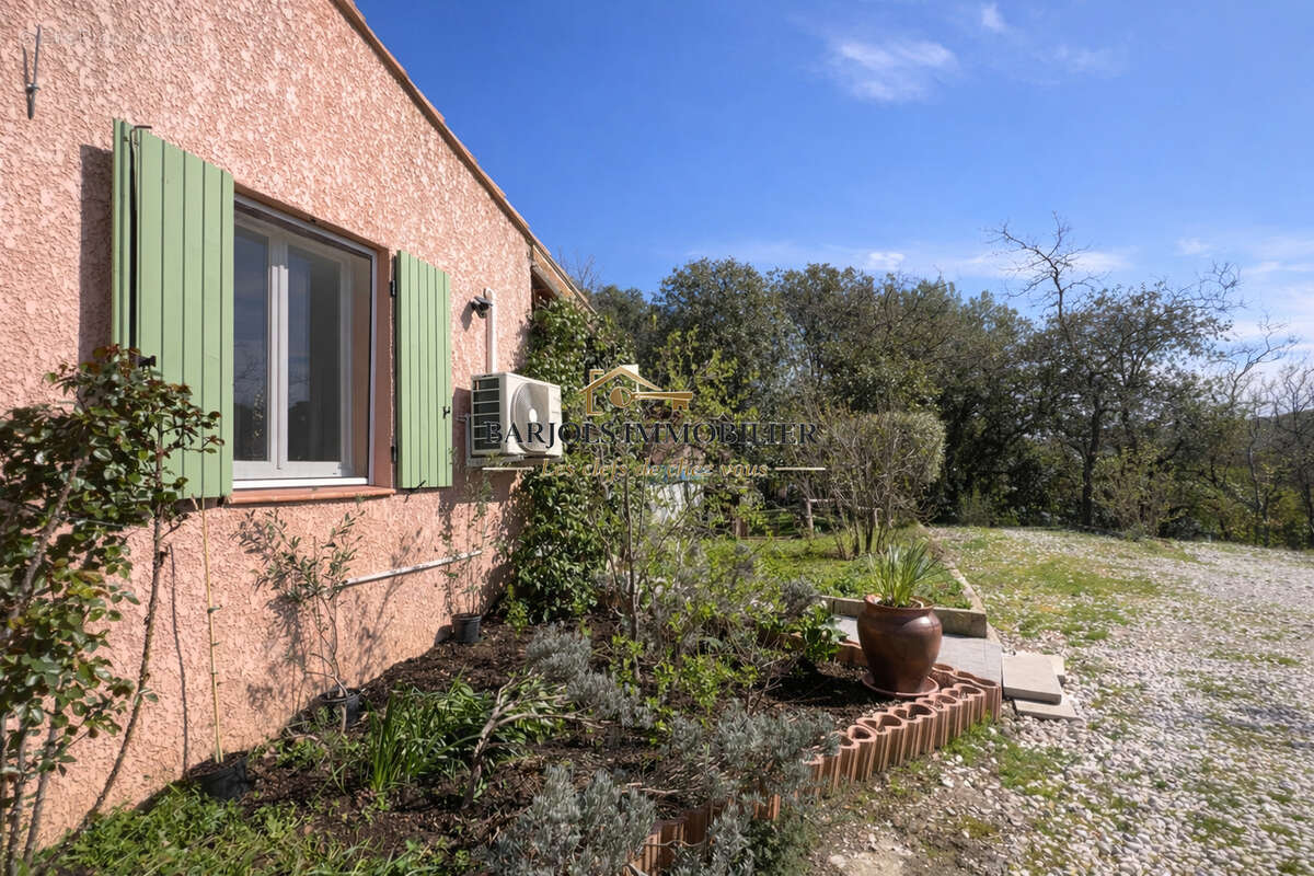 Maison à FLASSANS-SUR-ISSOLE