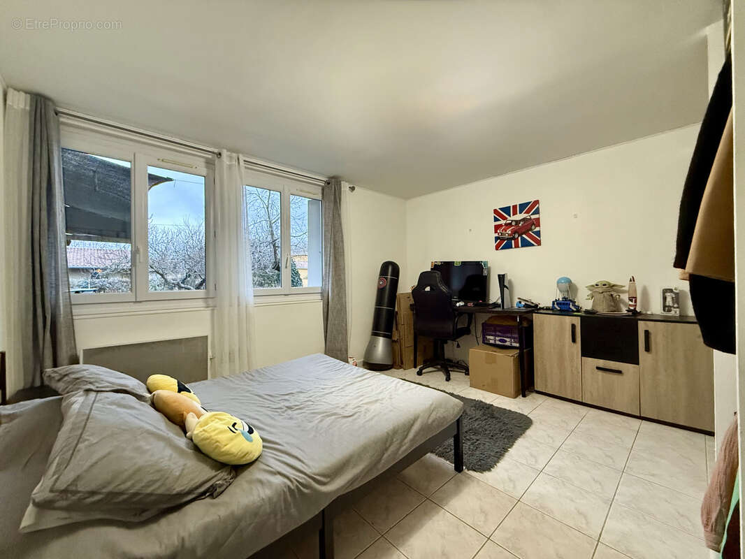 Appartement à SAINT-LYS