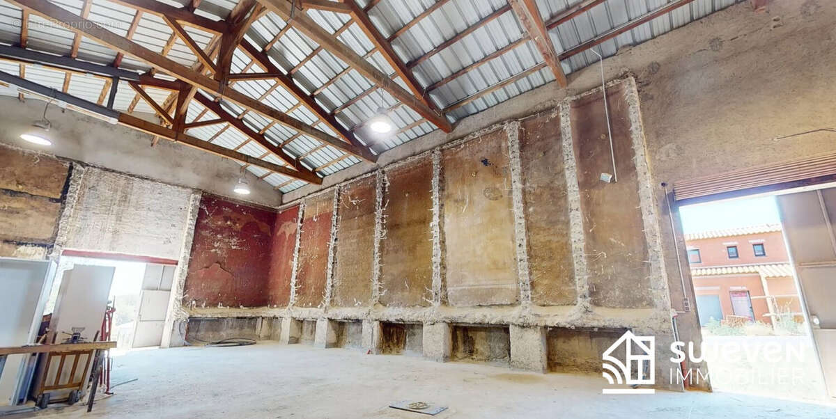 Appartement à FOURQUES