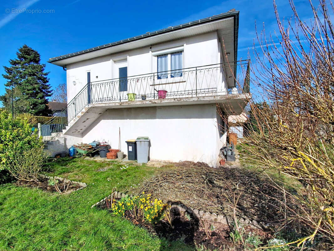 Maison à TOURNY