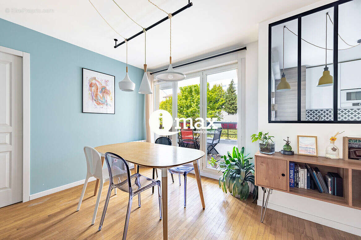 Appartement à SURESNES