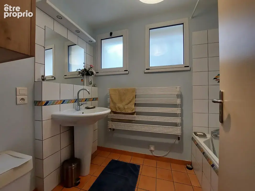 BLAGNAC SERVANTY Maison familiale de 8 pièces de 208m2 hab sur 914m² de terrain - photo 14