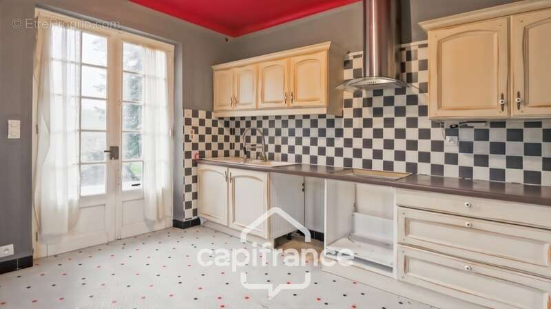 Maison à vendre 4 pièces SIORAC EN PERIGORD, sous-sol de 100m² exploitable  jardin 1933m² - photo 14