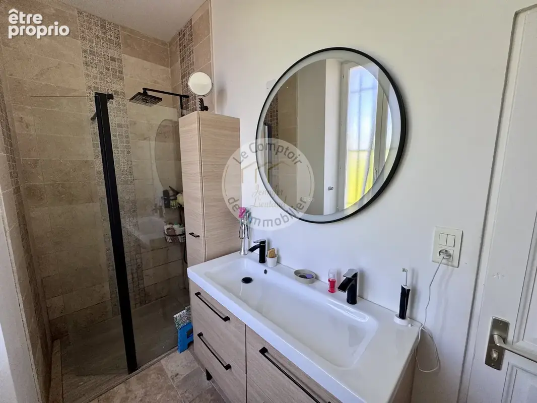Rare à la vente   saint-julien   maison de 192 m2 sur 1 000 m2 de terrain avec piscine, t2 indépendant - photo 23
