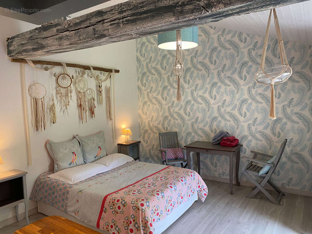 Terrain à SAINT-FLORENT-DES-BOIS