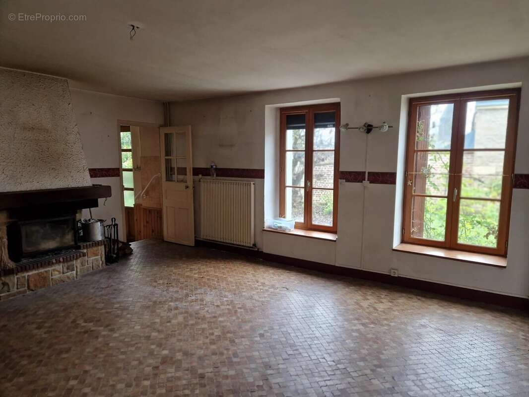 Maison à COURTRIZY-ET-FUSSIGNY