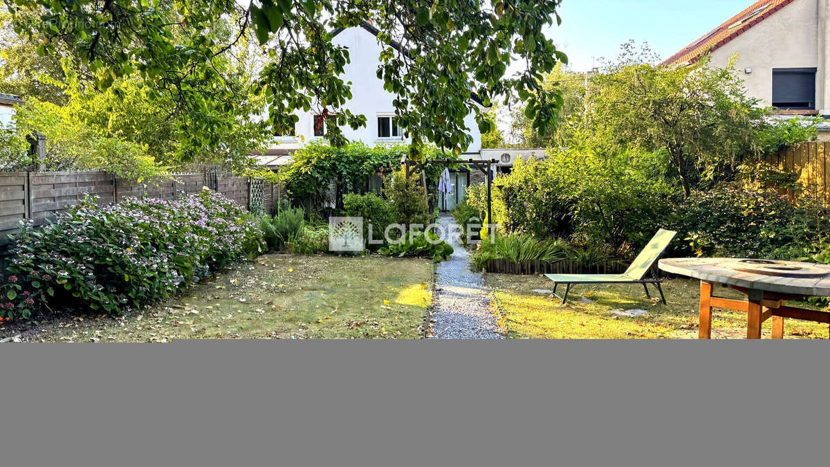 COULOGNE - Maison 3 chambres et bureau - 110m2 - Garage - photo 6