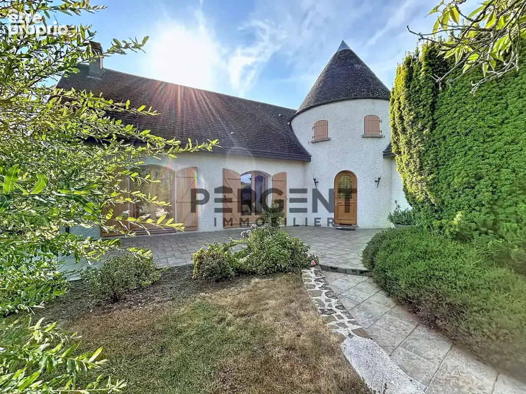 Maison à CHALANDRY-ELAIRE