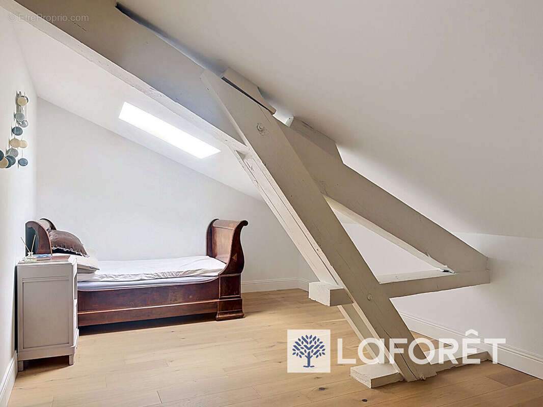 Appartement à CHAMPAGNE-AU-MONT-D'OR