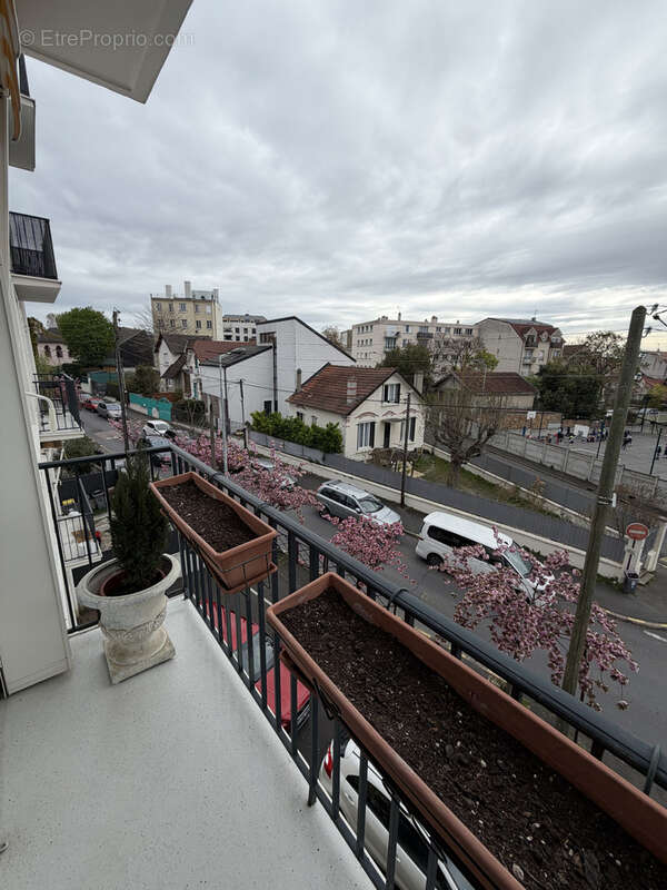 Appartement à HOUILLES