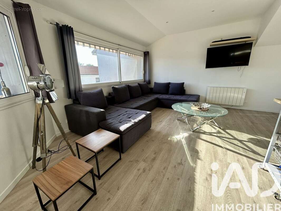 Photo 2 - Appartement à VENDAYS-MONTALIVET