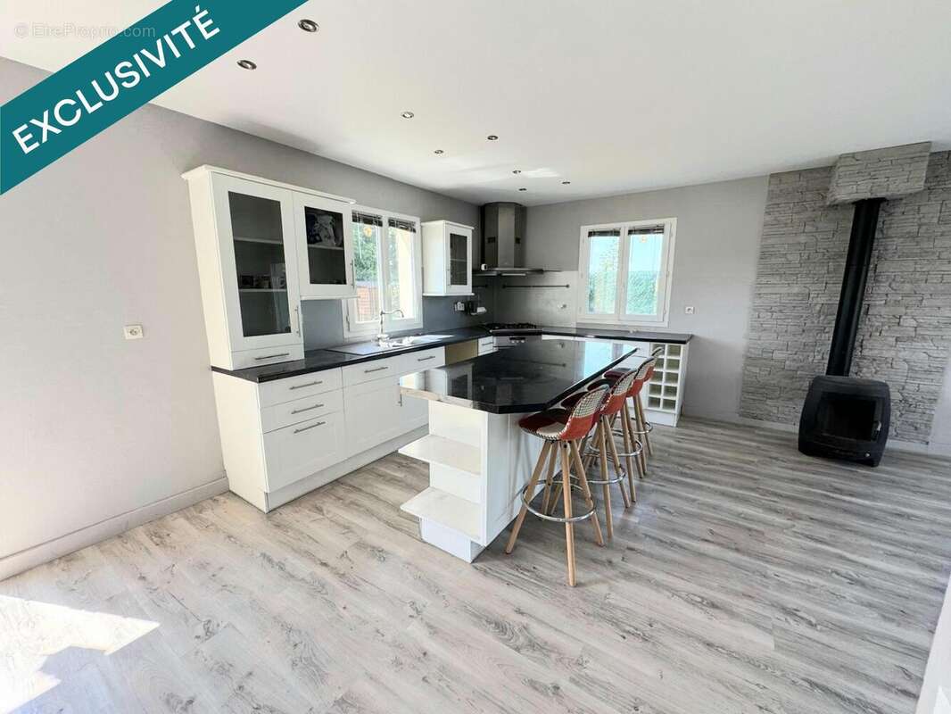 Photo 8 - Maison à PORT-VILLEZ