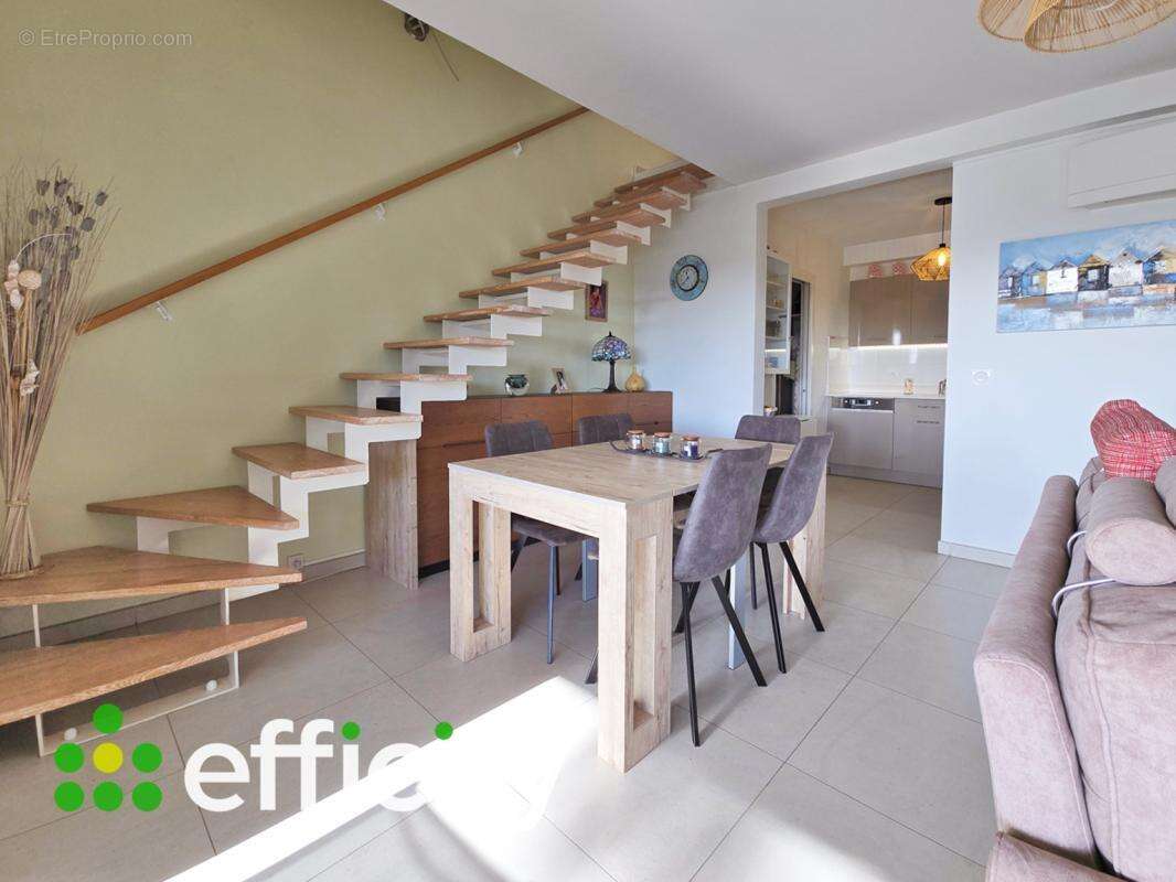 Appartement à SAINT-RAPHAEL