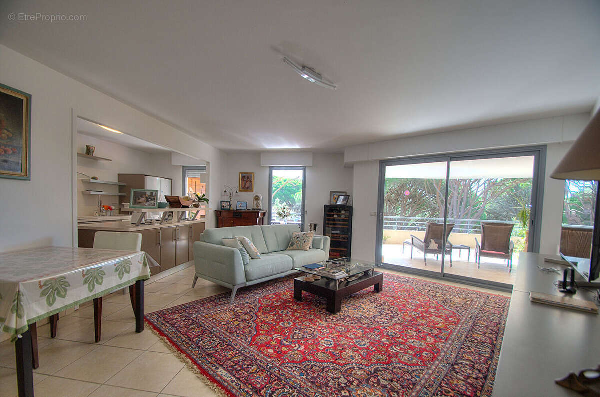 Appartement à SAINT-RAPHAEL
