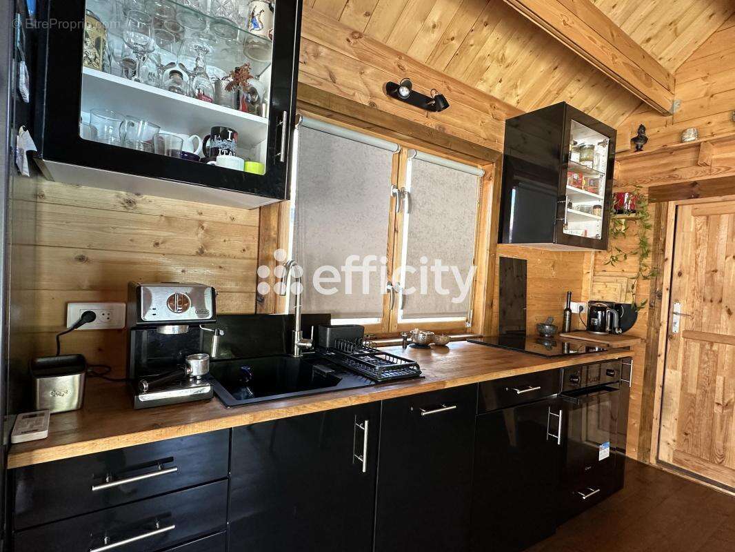 Maison 121 m² à Martigues  - photo 20