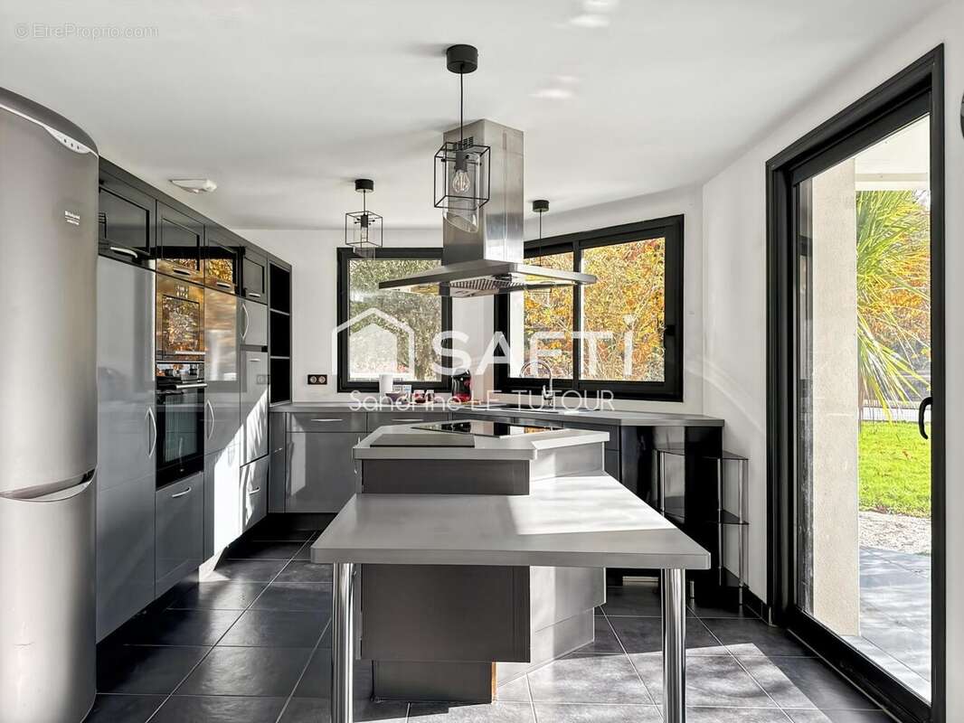 Photo 6 - Maison à LOCQUELTAS