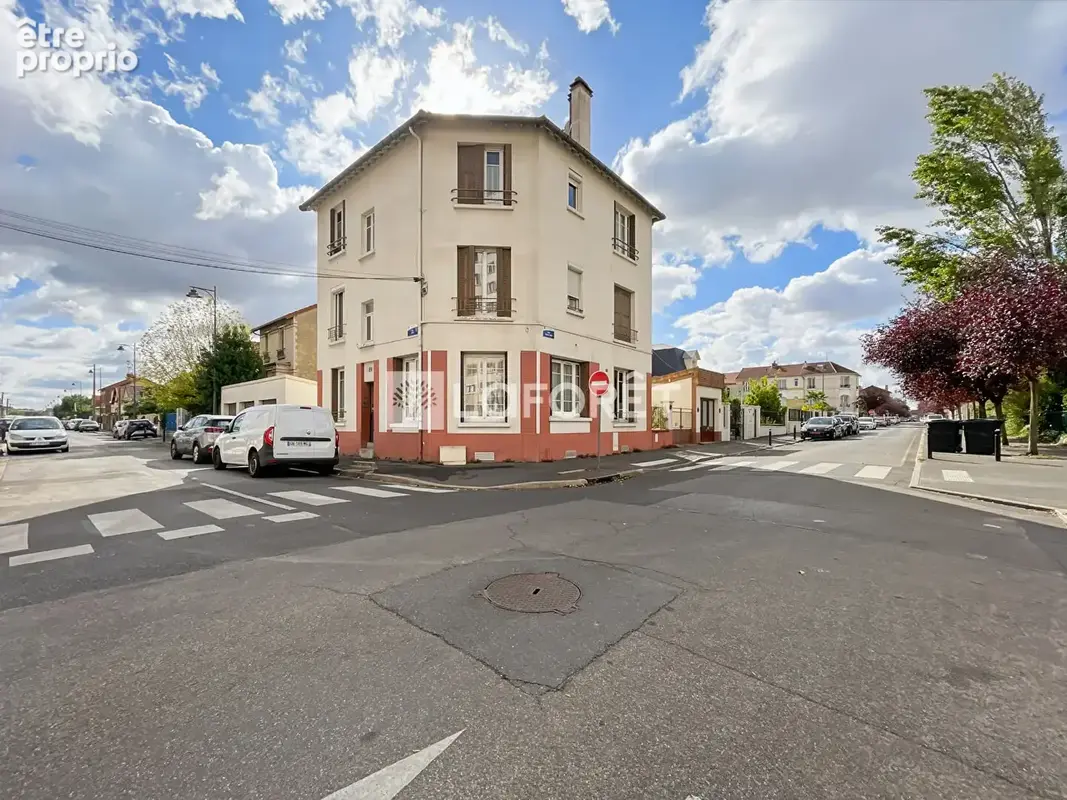 Charmant 4 pièces avec souplex - HABITITATION OU LOCAL - Quartier Charentonneau - photo 14