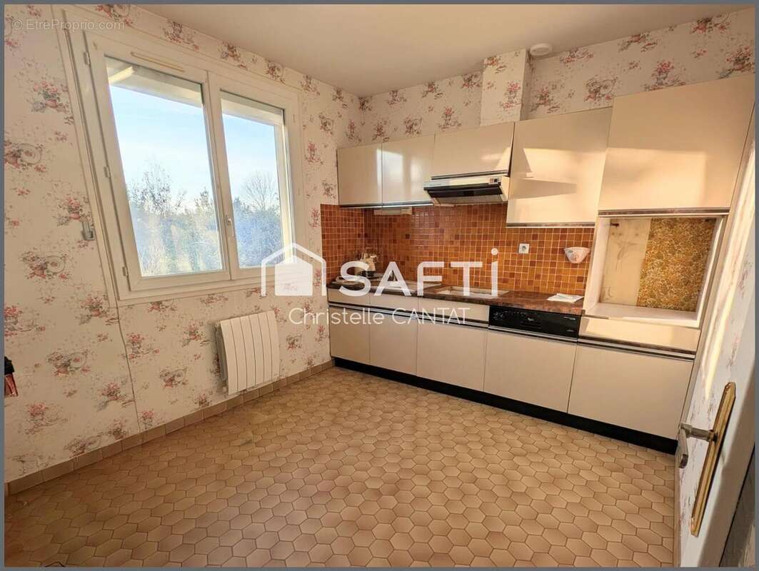 Photo 4 - Maison à COMMENTRY