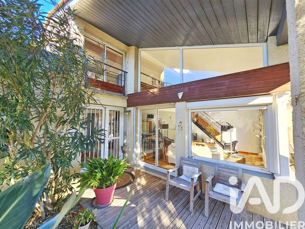 Photo 2 - Maison à SAINT-CYPRIEN