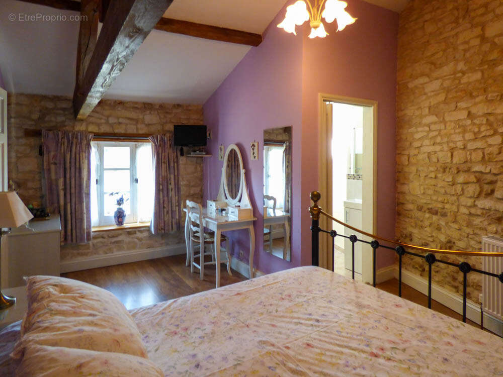 Maison à PAMPROUX
