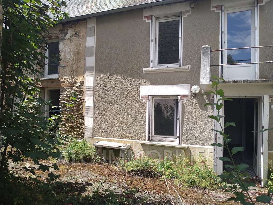 Maison à JAVRON-LES-CHAPELLES