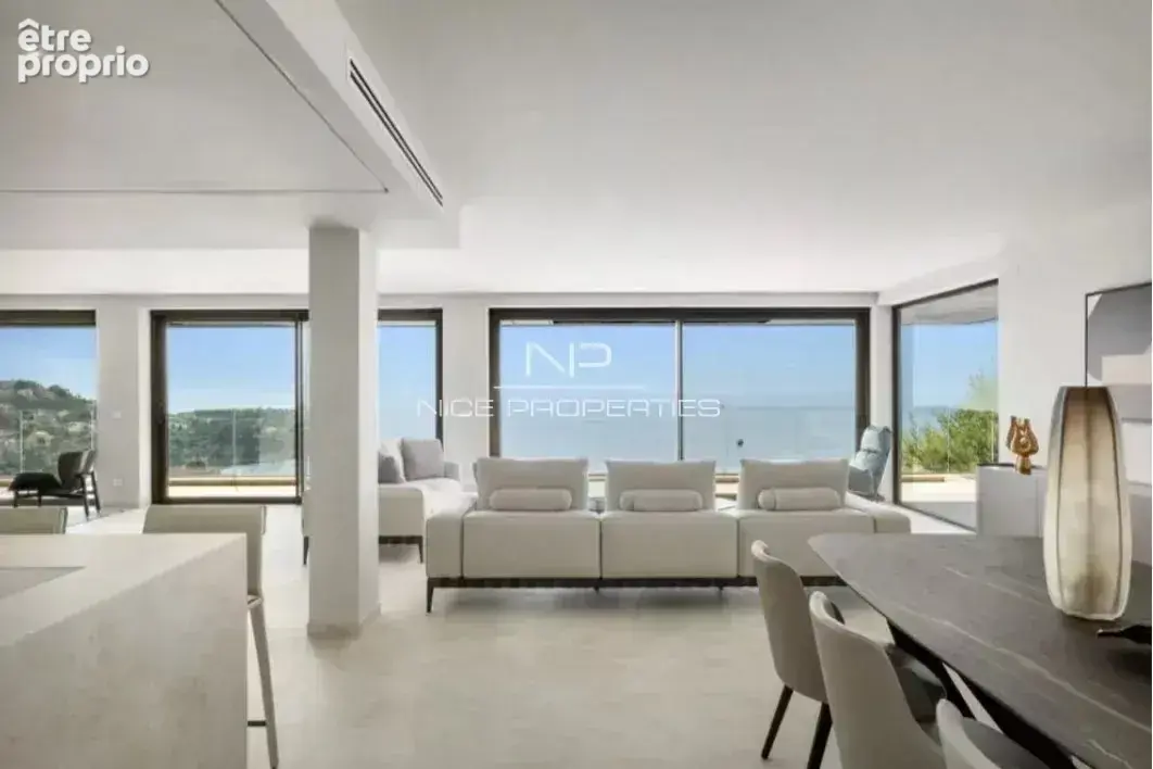 Roquebrune-Cap-Martin, aux portes de Monaco, villa d’exception de 7 pièces vue mer panoramique - photo 4