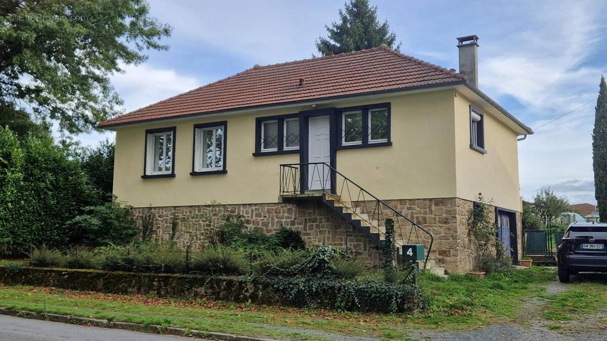 Maison à SAINT-MATHIEU