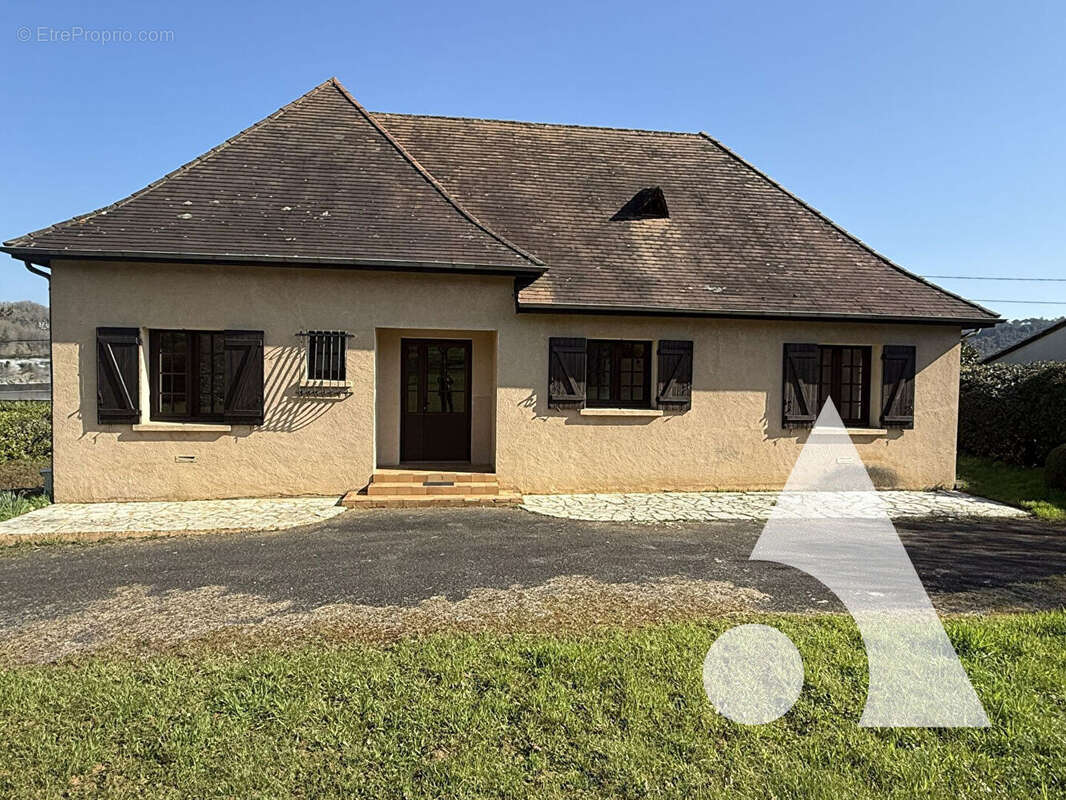 Maison à SARLAT-LA-CANEDA