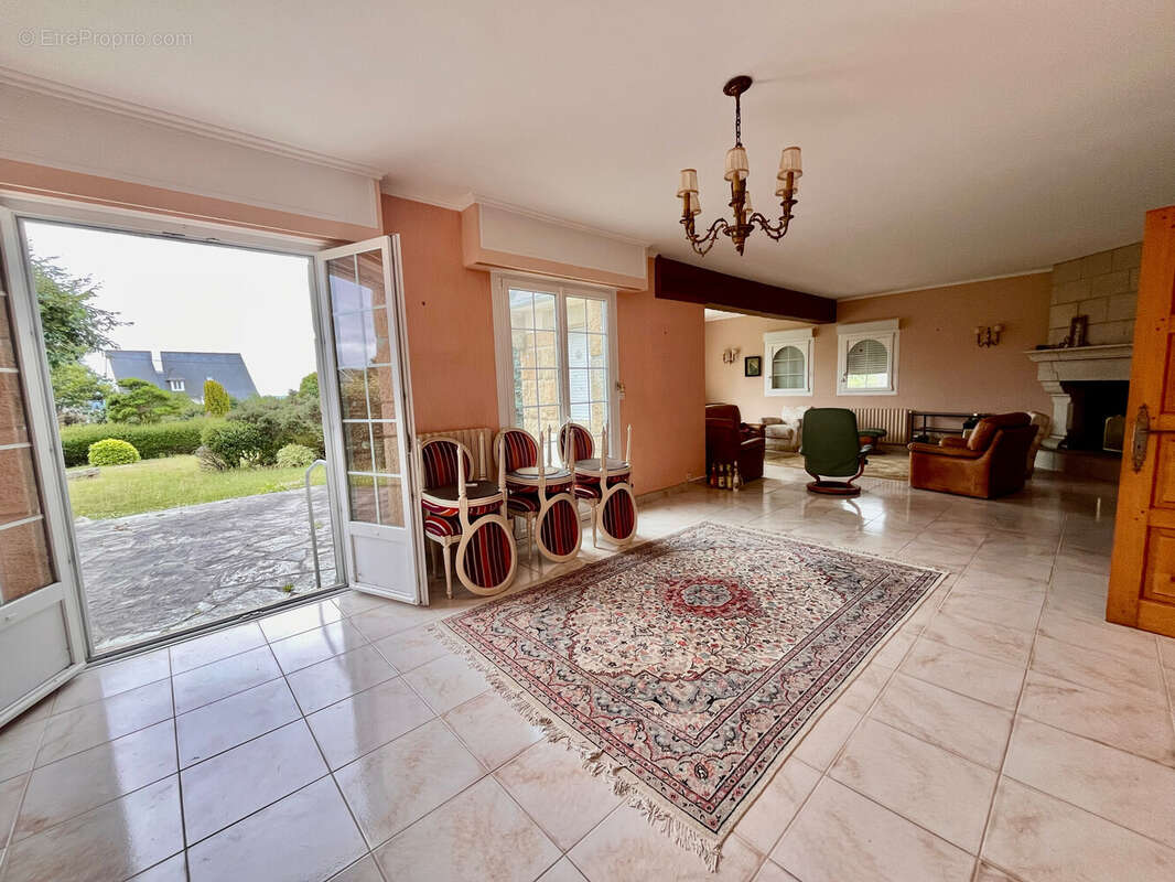 Maison à TREBEURDEN