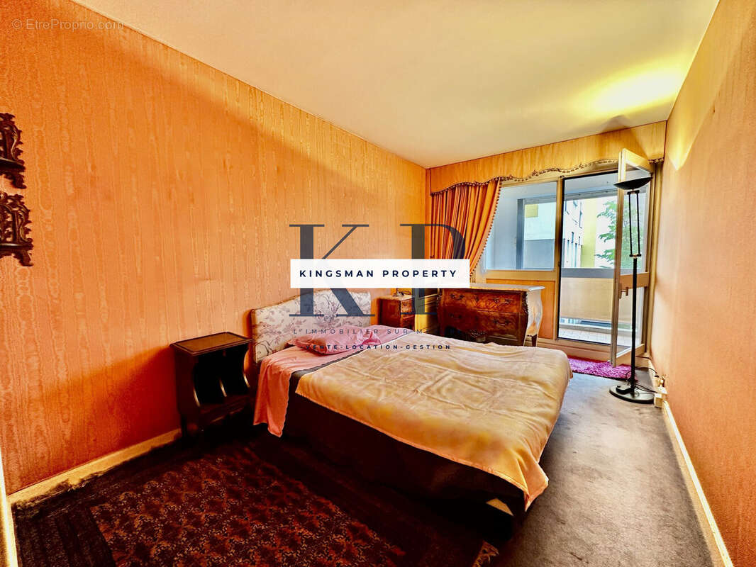 Appartement à PARIS-20E