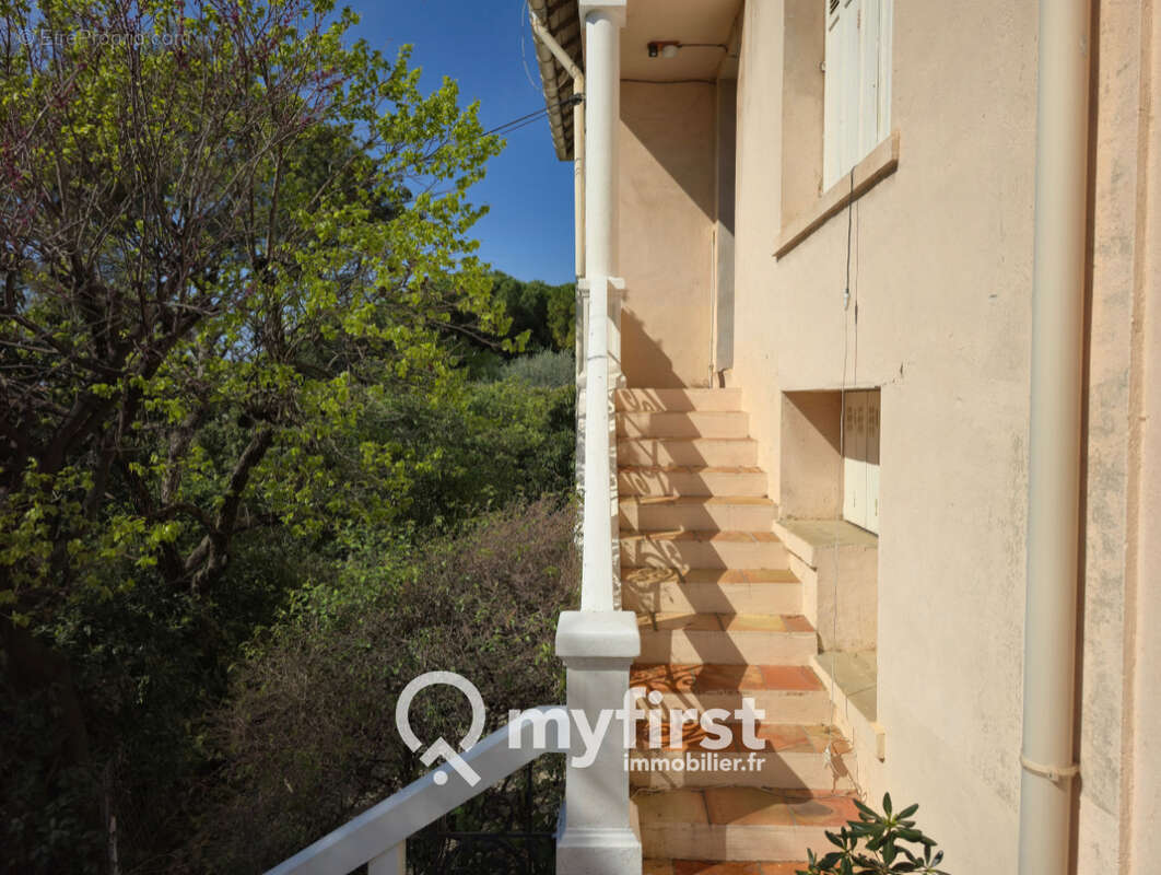 Bâtisse de caractère sur les hauts de Toulon - photo 13