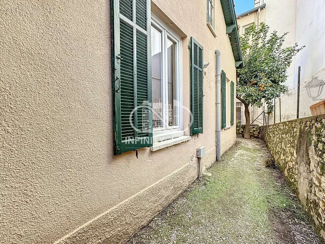 Maison à LE CANNET