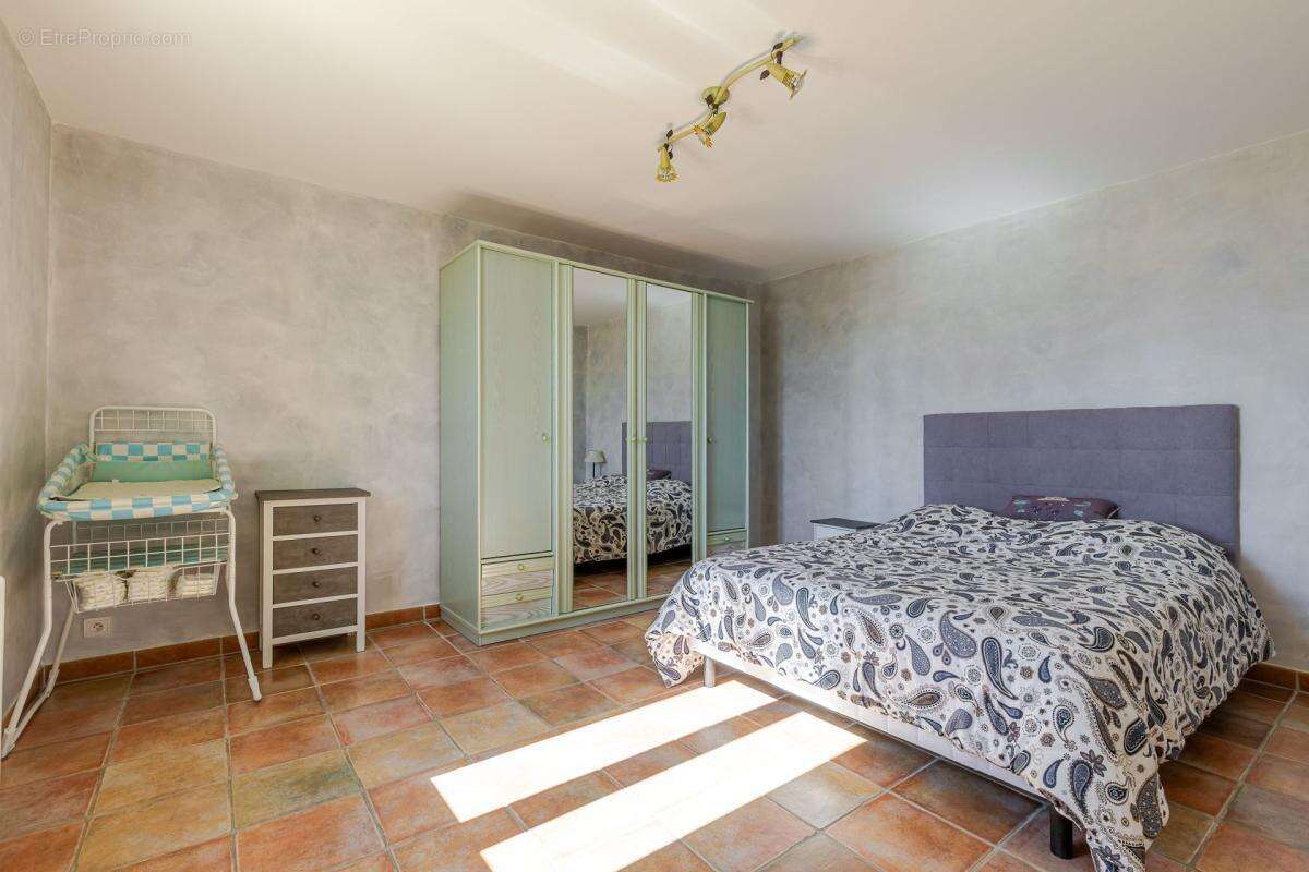 Maison à MANOSQUE