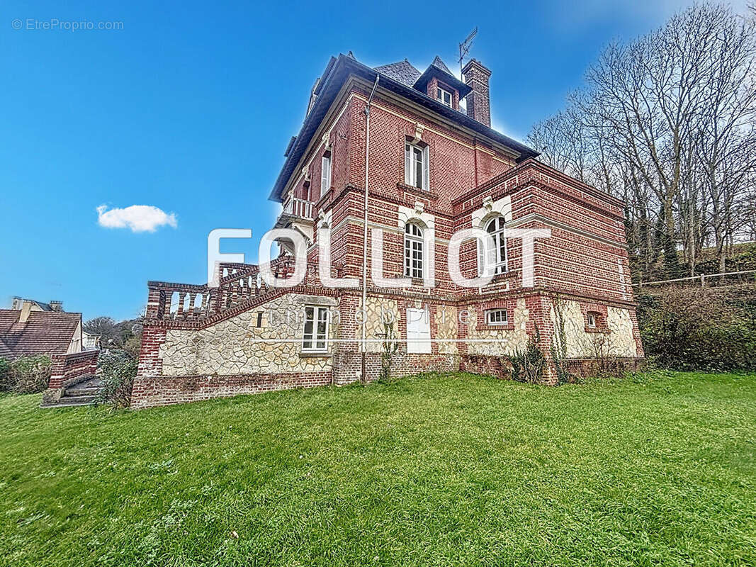 Maison à DIVES-SUR-MER