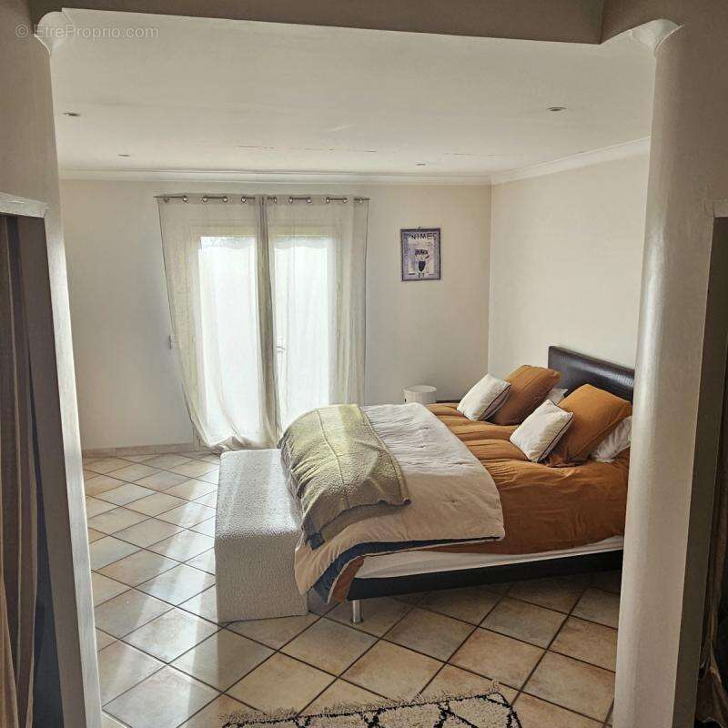 Maison à BELLEGARDE