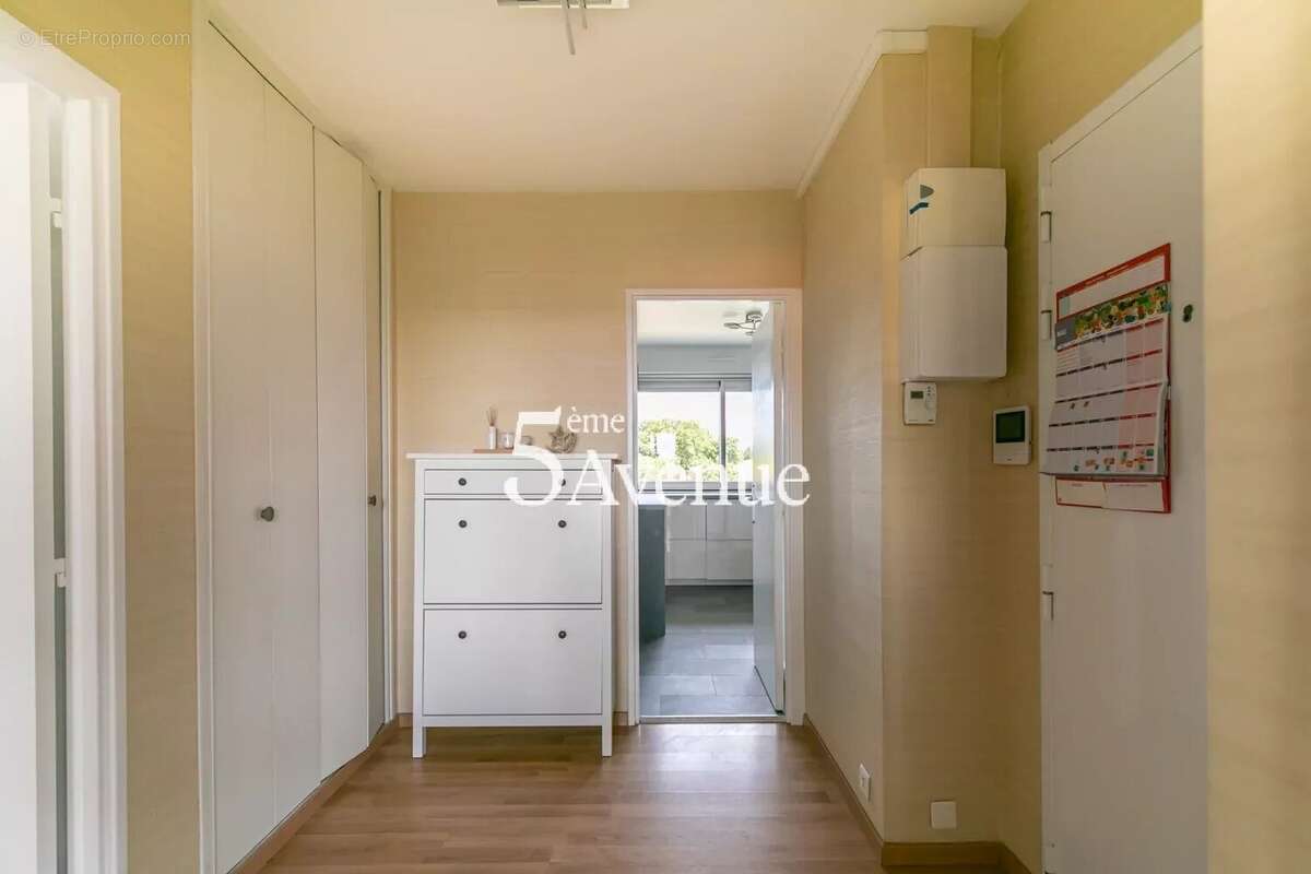 Appartement à SAINT-MAUR-DES-FOSSES