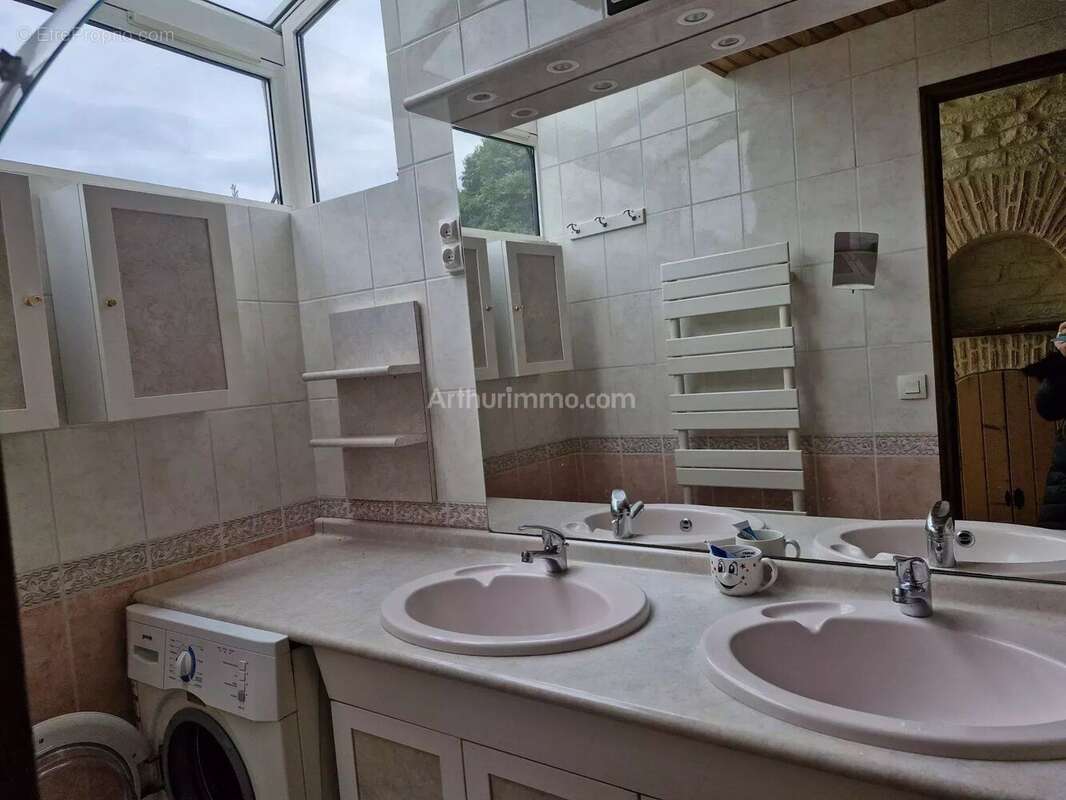 Maison à CHAMPCUEIL