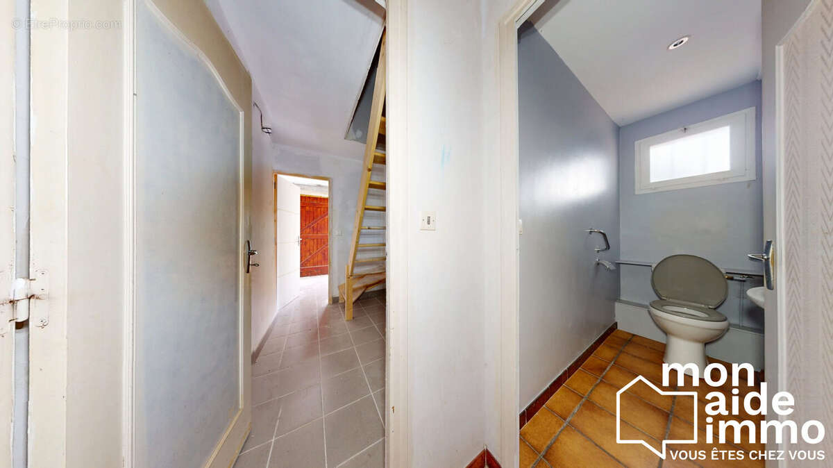 Maison 70 m² à Saint-Caprais-De-Bordeaux  - photo 6