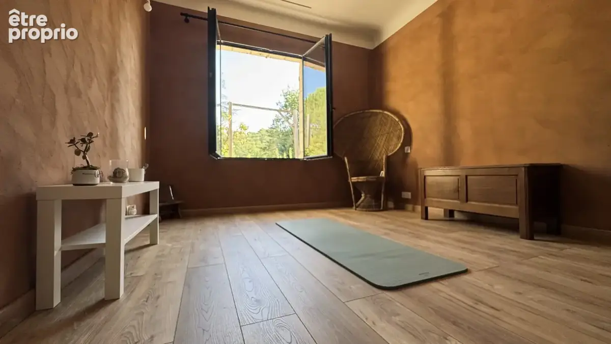 Maison 115 m² à Menerbes  - photo 9