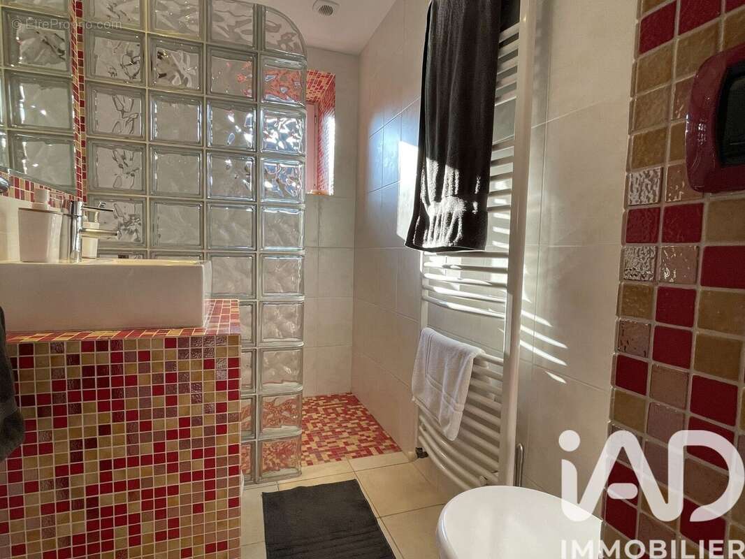Maison 136 m² à Echouboulains  - photo 6