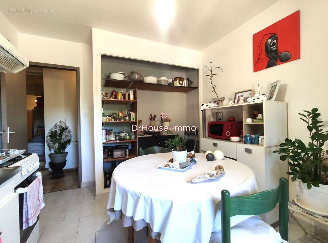 Appartement à MEYREUIL