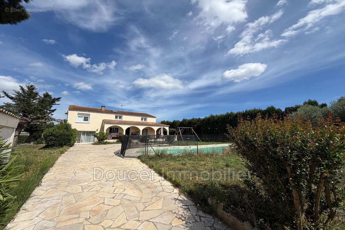 Maison à LUNAS