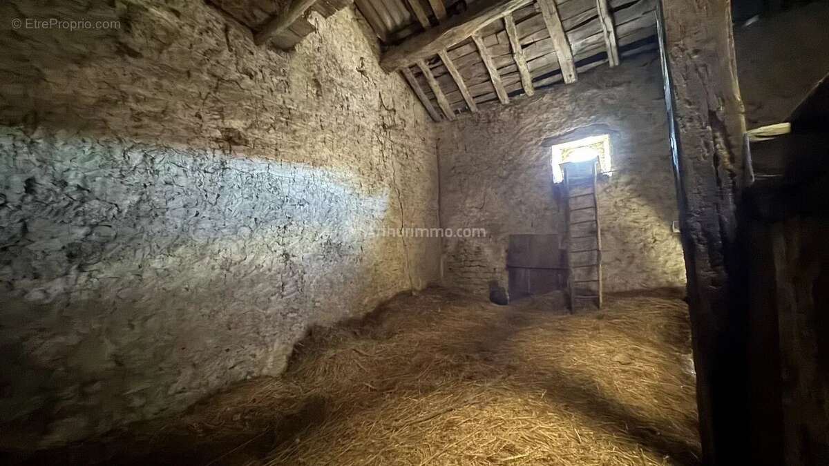 Maison à SOULAUCOURT-SUR-MOUZON