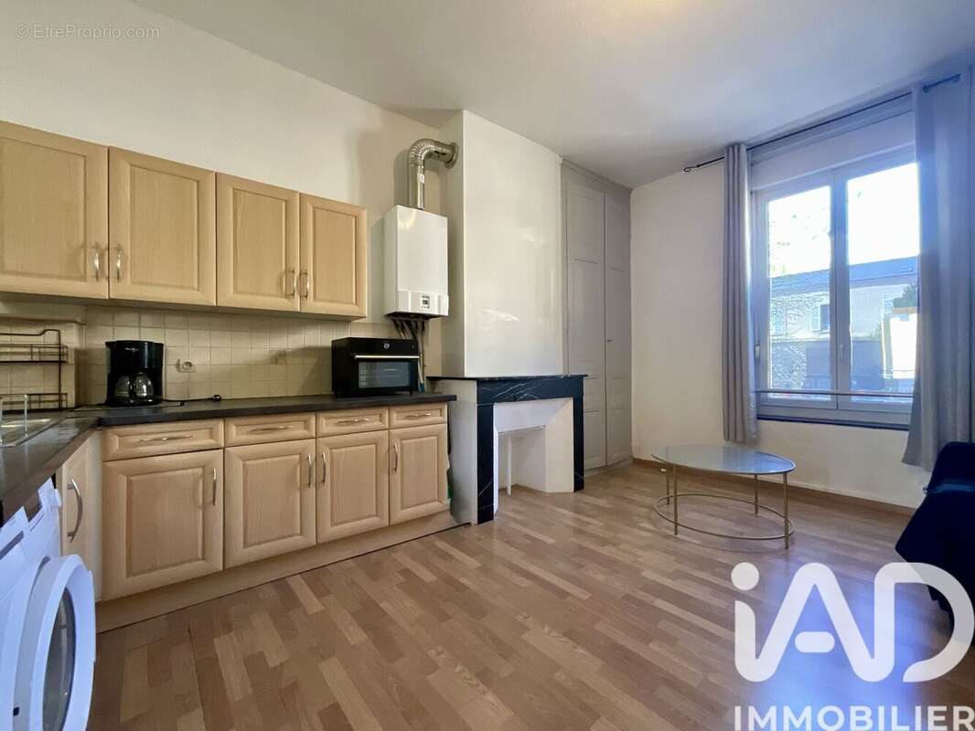 Photo 2 - Appartement à CHARLEVILLE-MEZIERES