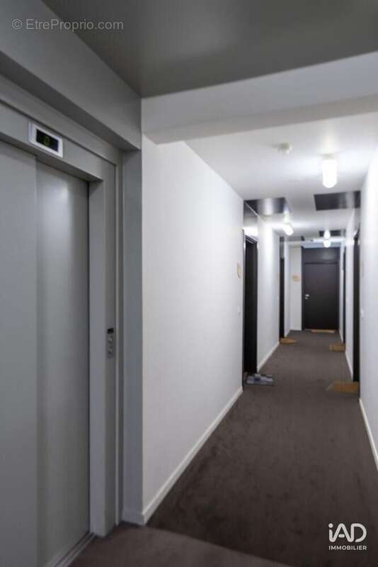 Photo 9 - Appartement à NANTERRE