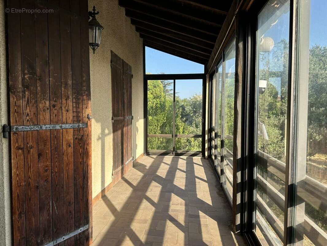 Maison 164 m² à Juvignac  - photo 4