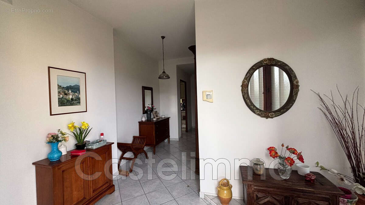 Maison à CASTELSARRASIN