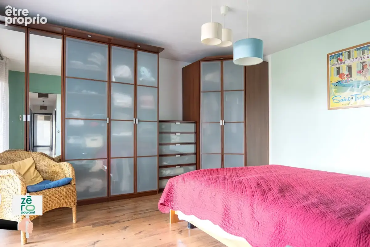 Maison moderne 4 chambres à La Boissière-des-Landes   Véranda, garage et jardin clos, sans travaux - photo 10