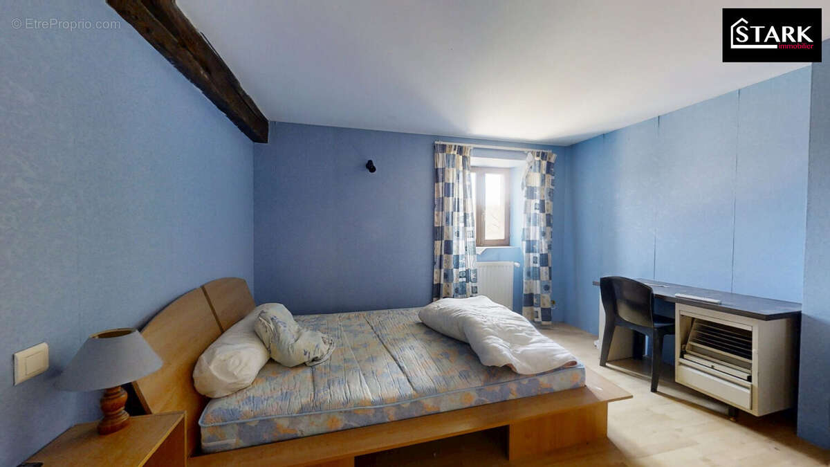 Appartement à LOMONT