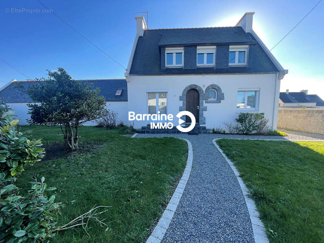 Maison à PLOUDALMEZEAU